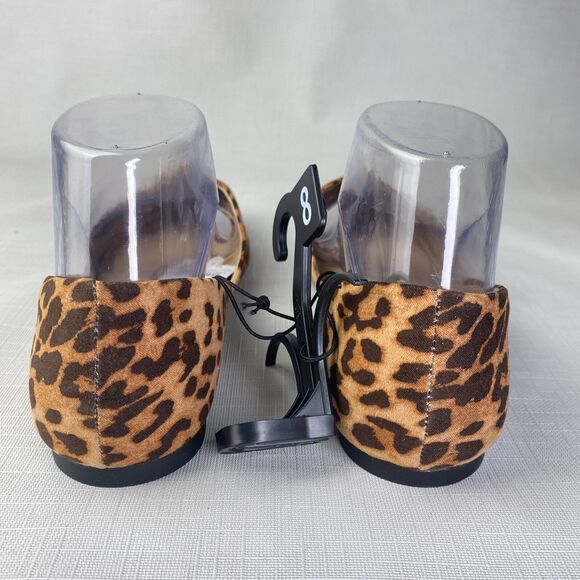 Time And Tru Women's LEOPARD PRINT Pointed Toe FLATS! Memory Foam Shoes 8 - Picture 7 of 9